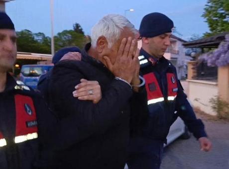 Denizli'de mide bulandıran olay! Öğrencileri taciz eden bakkal yakalandı