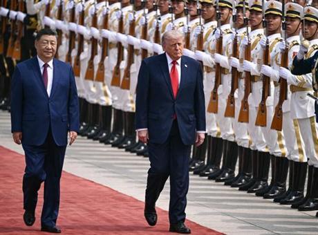 Dünyanın gözü Pekin'de! ABD Başkanı Trump ve Çin Devlet Başkanı Xi'den peş peşe kritik mesajlar: 'Dev bir gemi gibi'