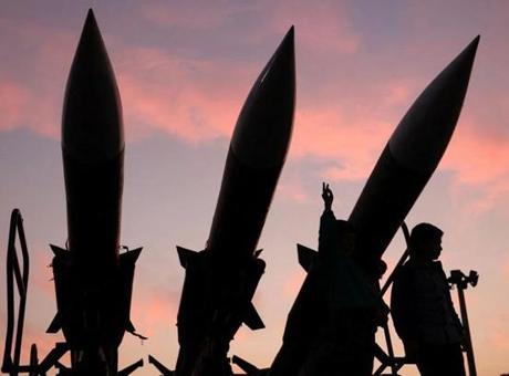 İran Devrim Muhafızları Ordusu: Füze ve İHA'larımız ABD hedeflerine kilitlendi