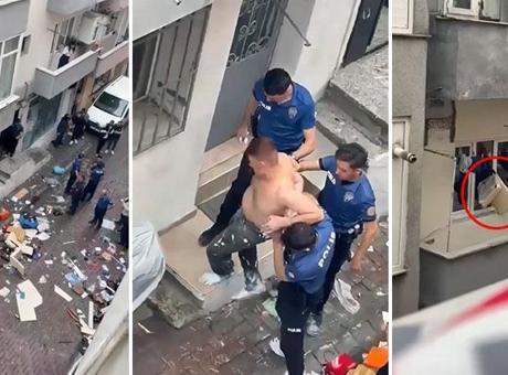 Kağıthane'de şok anlar! 'Beni evde yalnız bıraktın' dedi, cinnet getirerek eşyaları balkondan fırlattı