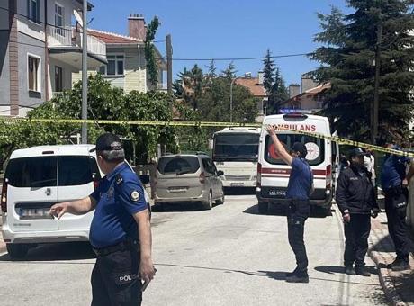 Konya'da evlat dehşeti! Tartıştığı anne ve babasını öldürdü