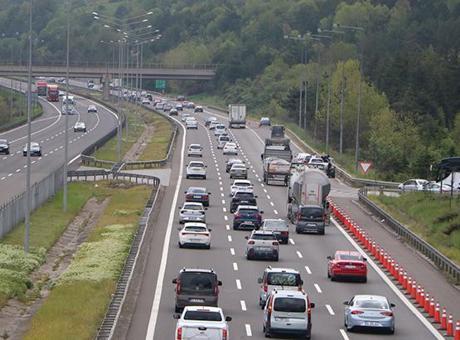 Son dakika... 9 günlük bayram tatili için büyük göç başladı! İşte yollarda son durum
