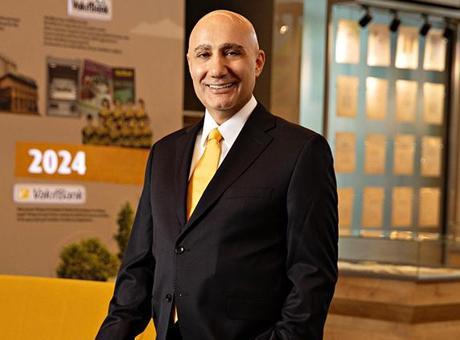 VakıfBank'tan 1,2 milyar dolar tutarında sendikasyon kredisi