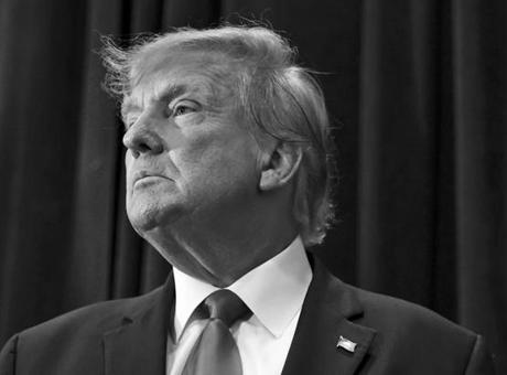 Yeni Nostradamus'tan tüyler ürperten Trump kehaneti! 'Kırılma hattı yaklaşıyor, ABD'yi derinden sarsacak'